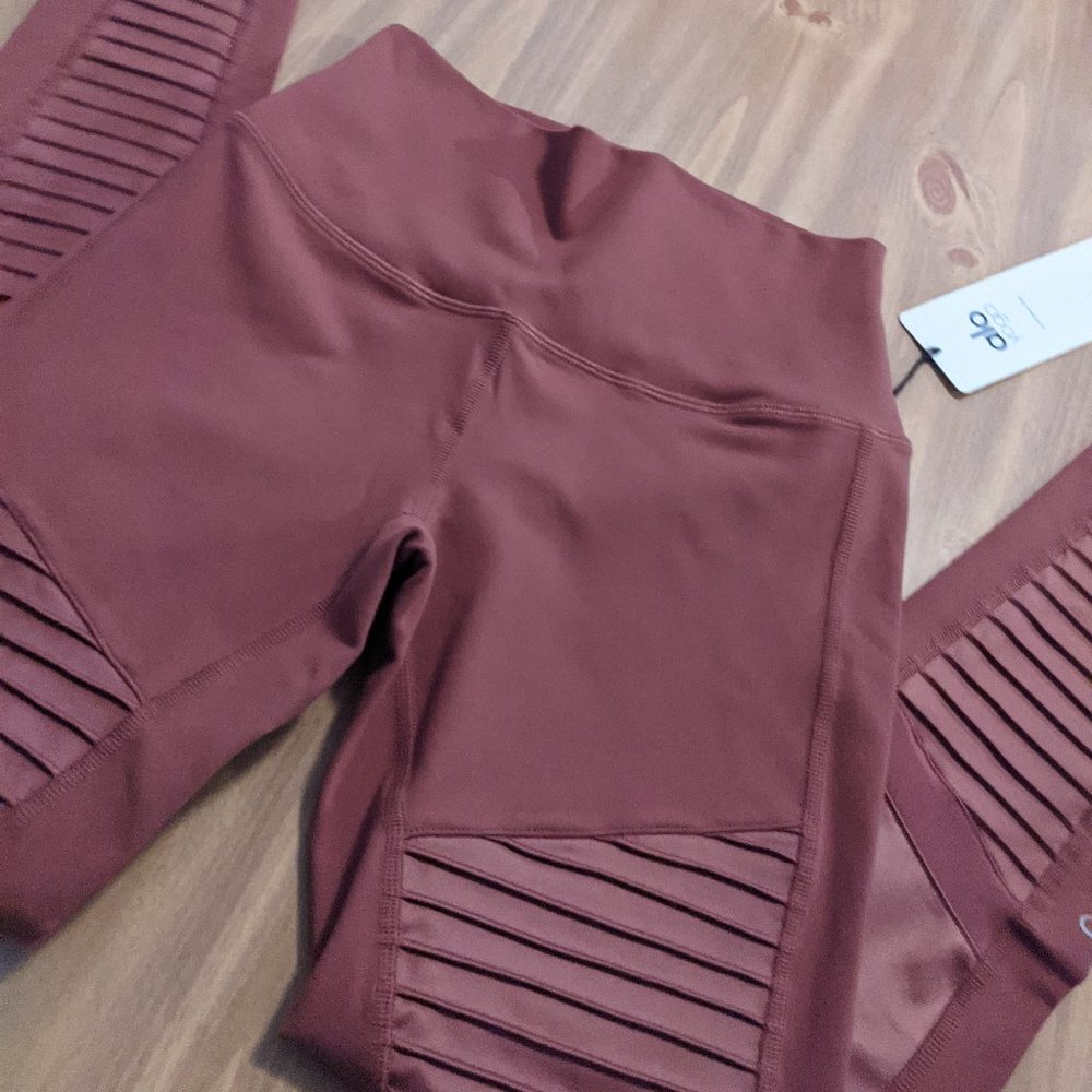 NWT Alo Yoga High Rise Moto Leggings in Earth Sz M - Picture 8 of 12